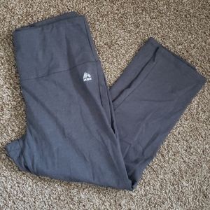 rbx, control top capri legging, never worn